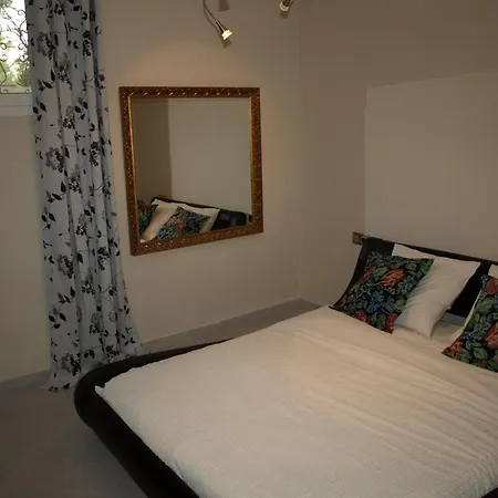 11 Bedrooms, 5 Bathrooms, Full Ac, Jacuzzi, Large Pool, Bbq, Pingpong Les Tres Cales